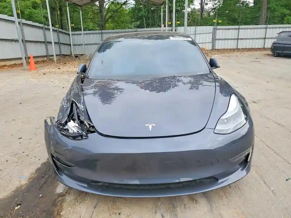 5YJ3E1EC4PF634415 2023 TESLA MODEL 3-4