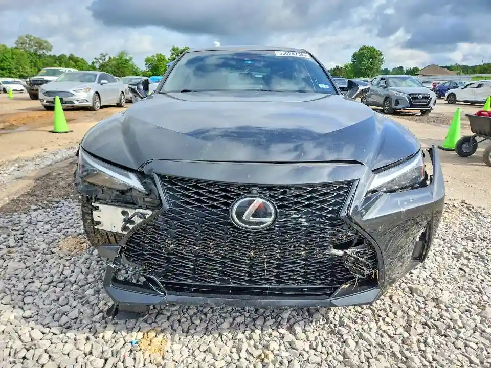 JTHSZ1B28N5052052 2022 LEXUS IS-4