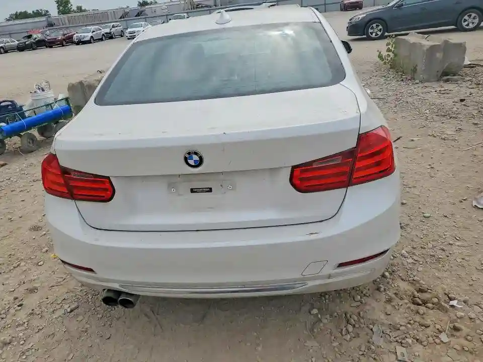 WBA3B3C5XDF539614 2013 BMW 3 SERIES-5