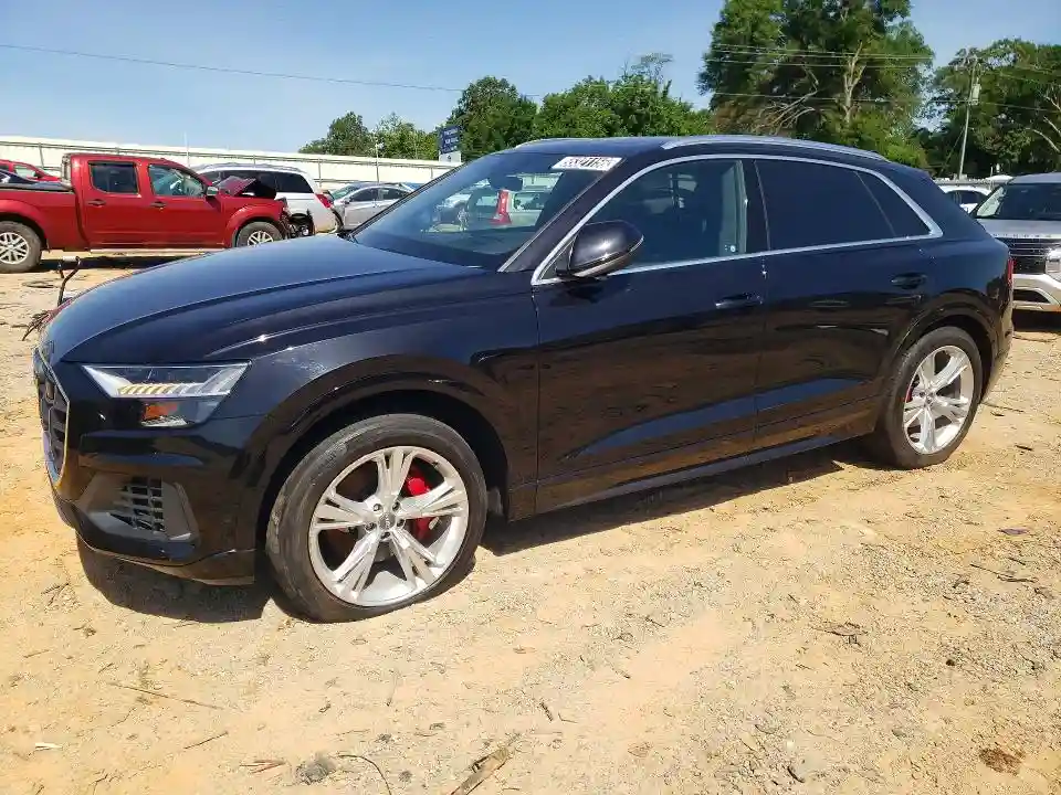 WA1CVAF10KD008626 2019 AUDI Q8-0
