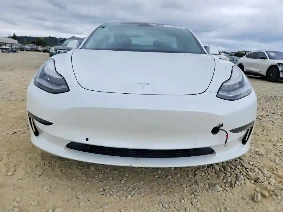 5YJ3E1EA4LF590957 2020 TESLA MODEL 3-4