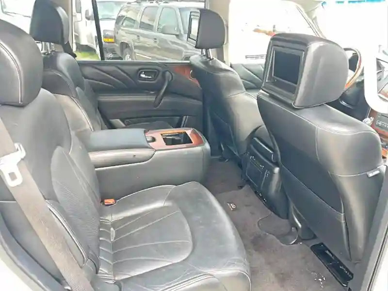JN8AZ2NE4F9081376 2015 INFINITI QX80-5