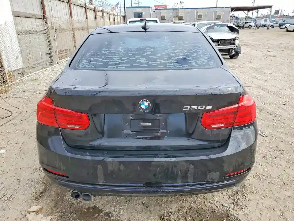 WBA8E1C59HK895244 2017 BMW 3 SERIES-5