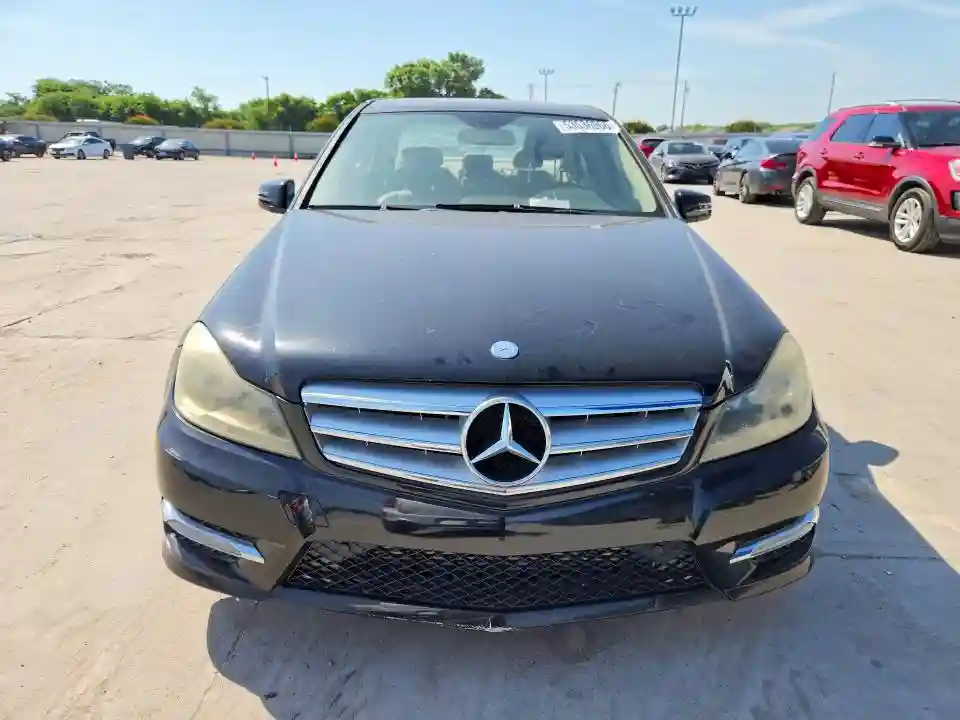 WDDGF4HB6CR203295 2012 MERCEDES-BENZ C 250-4