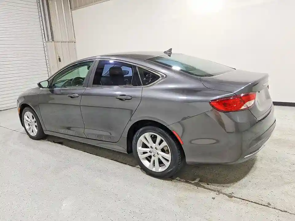 1C3CCCAB0HN507375 2017 CHRYSLER 200-1