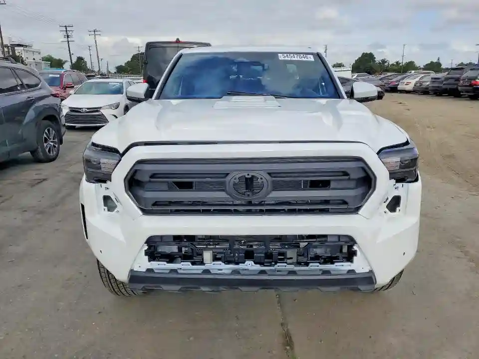 3TYLB5JN7ST095269 2025 TOYOTA TACOMA-4