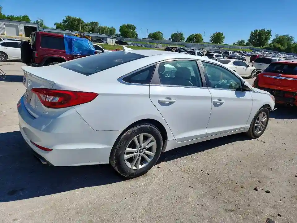 5NPE24AF9FH160352 2015 HYUNDAI SONATA-2