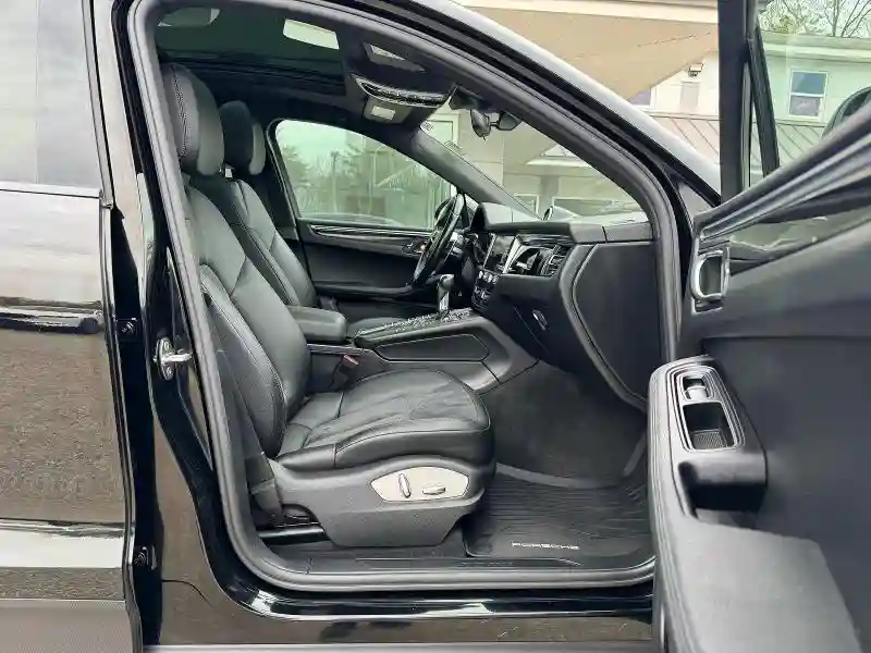 WP1AA2A54MLB03660 2021 PORSCHE MACAN-4