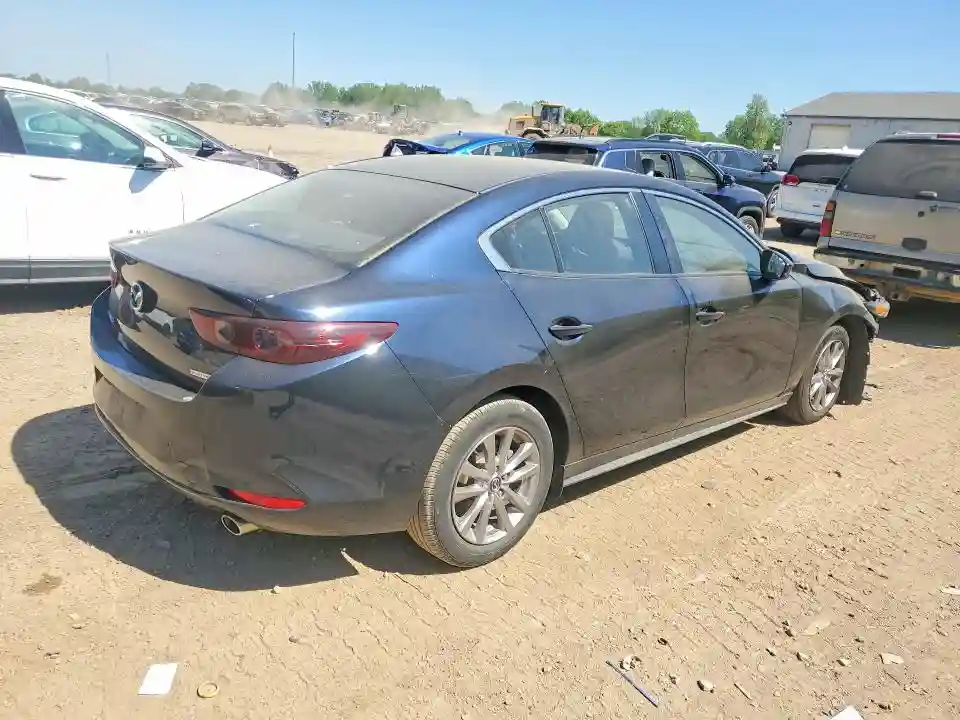 JM1BPACL5K1112483 2019 MAZDA 3-2