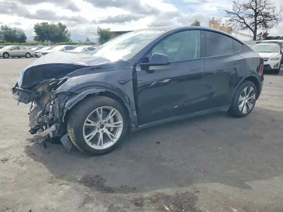 7SAYGDEEXNF514167 2022 TESLA MODEL Y-0
