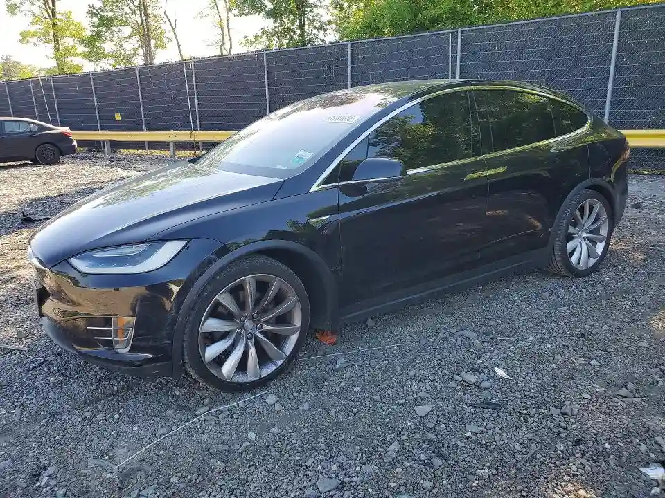 5YJXCBE24GF014605 2016 TESLA MODEL X-0