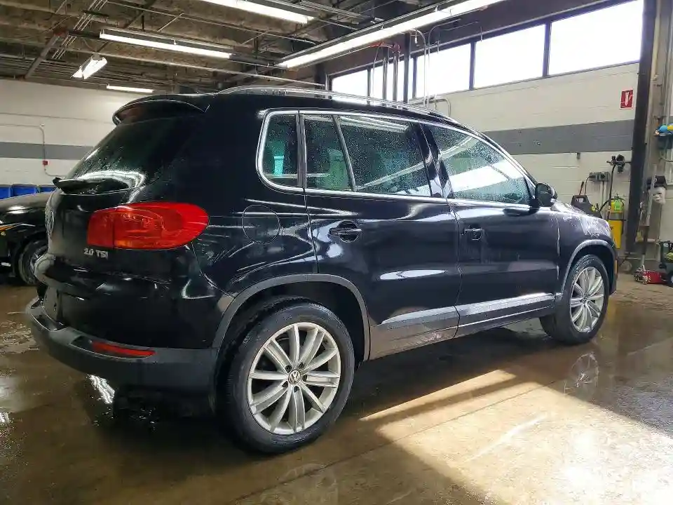 WVGAV3AX2DW617711 2013 VOLKSWAGEN TIGUAN-2
