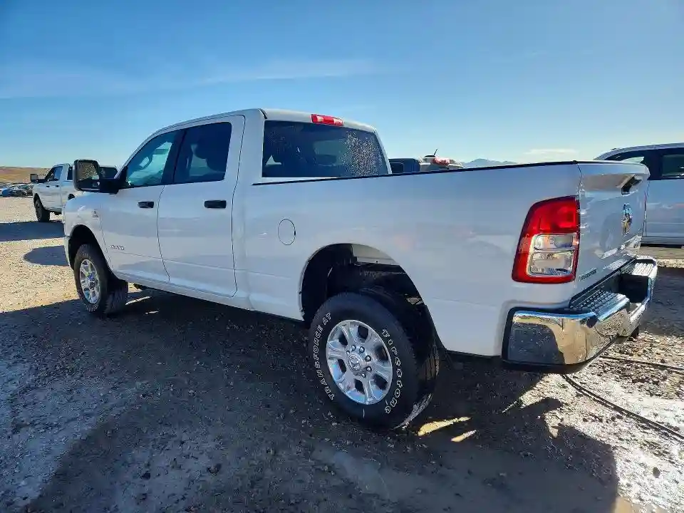 3C6UR5DL8PG537656 2023 RAM 2500-1