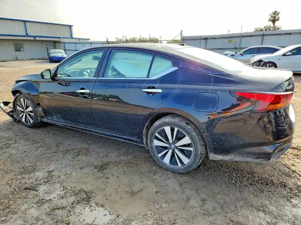 1N4BL4DVXNN412472 2022 NISSAN ALTIMA-1