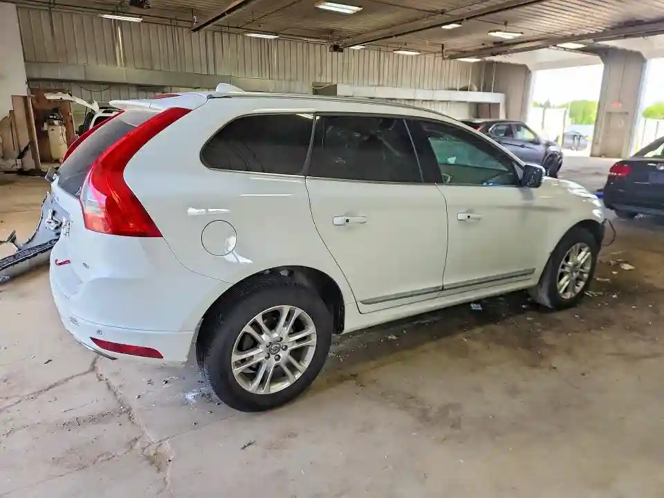 YV4952DZ5E2544709 2014 VOLVO XC60-2