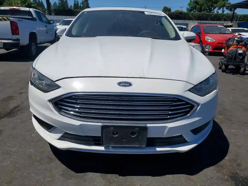 3FA6P0HDXJR205250 2018 FORD FUSION-4
