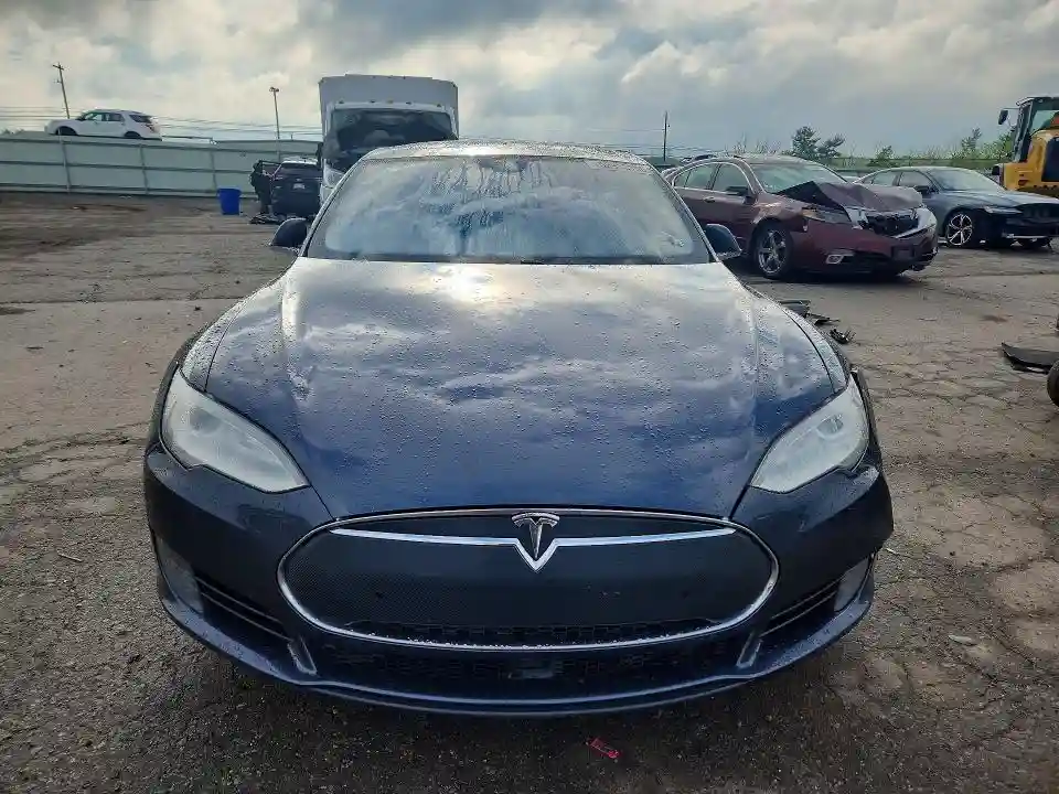 5YJSA1E27GF129693 2016 TESLA MODEL S-4