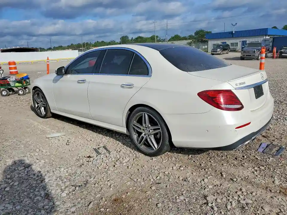 WDDZF4KB0HA162122 2017 MERCEDES-BENZ E-CLASS-1