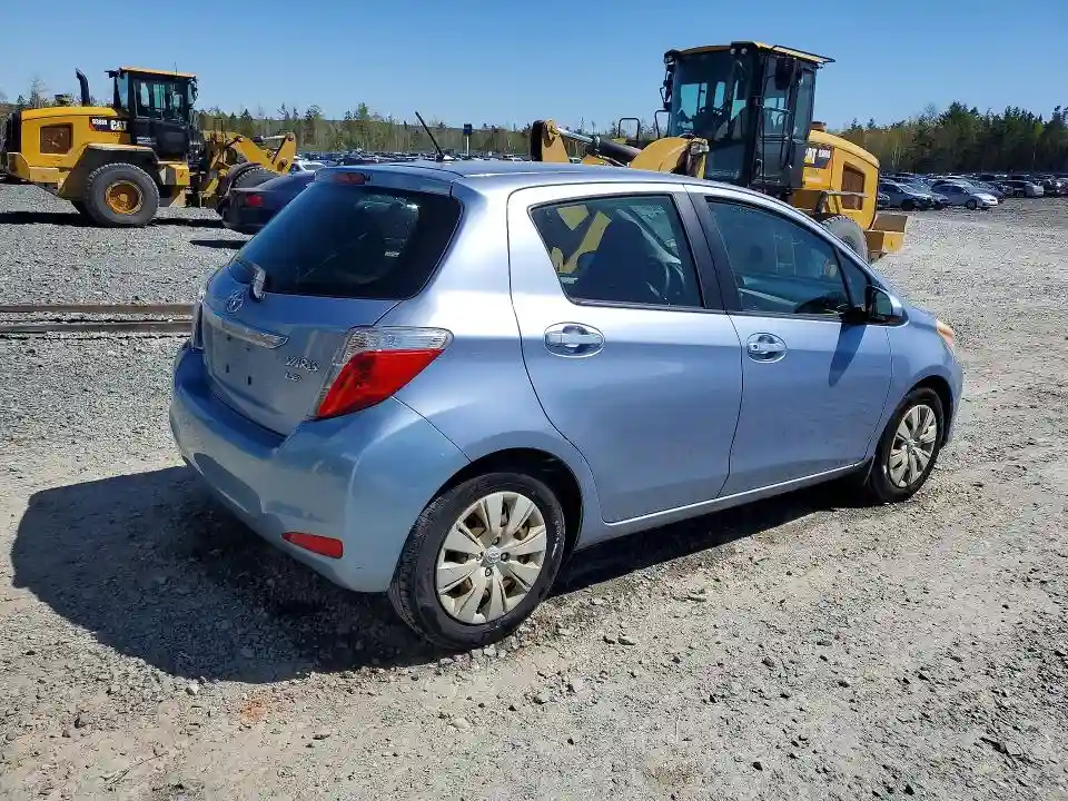 JTDKTUD31CD511466 2012 TOYOTA YARIS-2