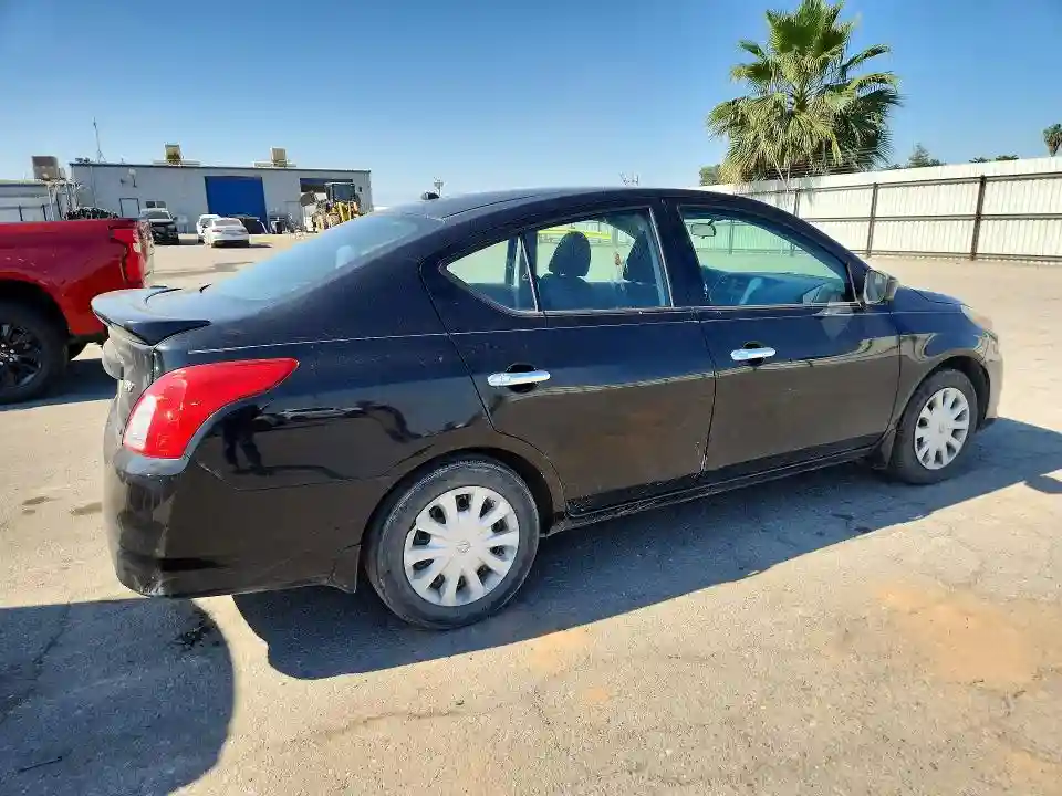 3N1CN7AP3FL820798 2015 NISSAN VERSA-2