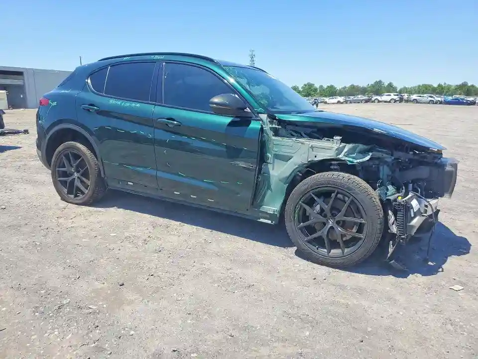 ZASPAJAN9M7D11264 2021 ALFA ROMEO STELVIO-3
