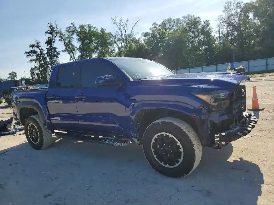 3TYLB5JN4RT058416 2024 TOYOTA TACOMA TRD-3