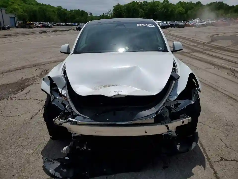 7SAYGDEE0NF455615 2022 TESLA MODEL Y-4
