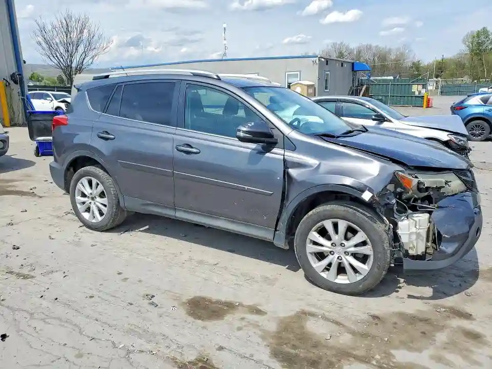 2T3DFREV3DW005588 2013 TOYOTA RAV4-3