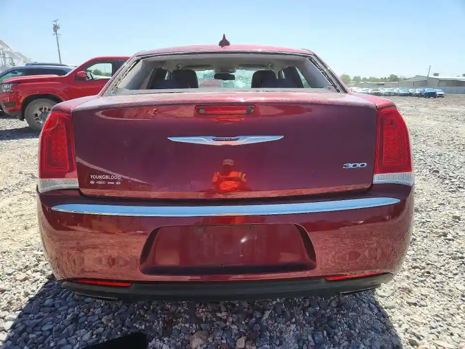 2C3CCAAG8FH829302 2015 CHRYSLER 300-5