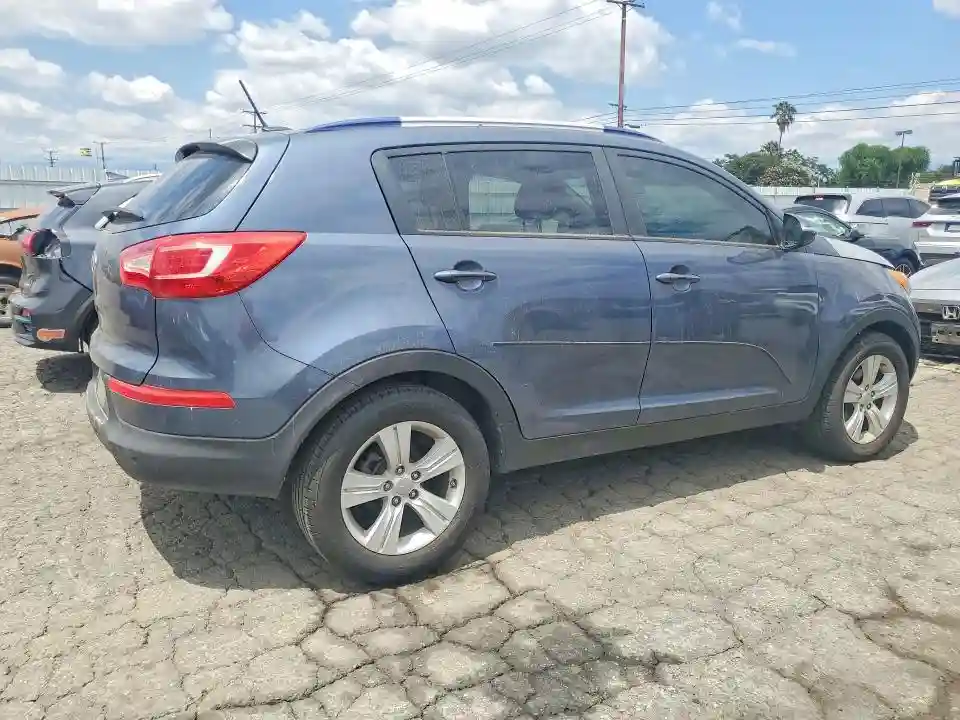KNDPB3A22C7322970 2012 KIA SPORTAGE-2