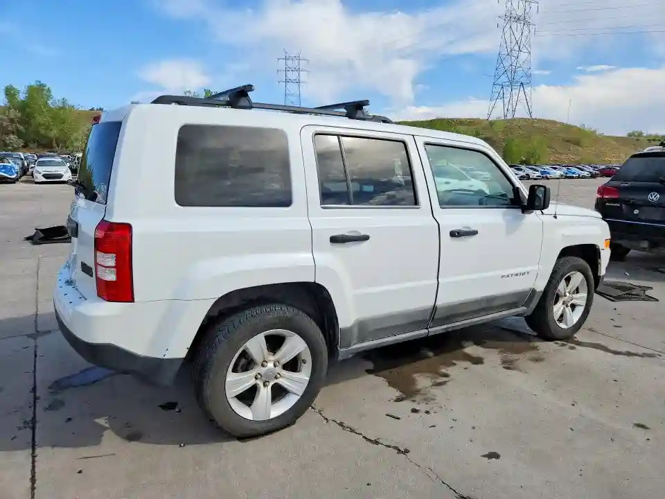 1J4NF1GB4BD114364 2011 JEEP PATRIOT-2
