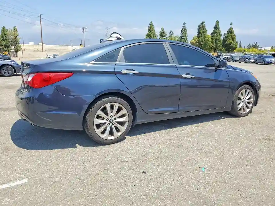 5NPEC4ACXDH741276 2013 HYUNDAI SONATA-2