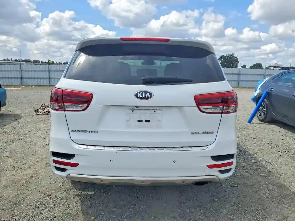 5XYPKDA12GG029981 2016 KIA SORENTO-5