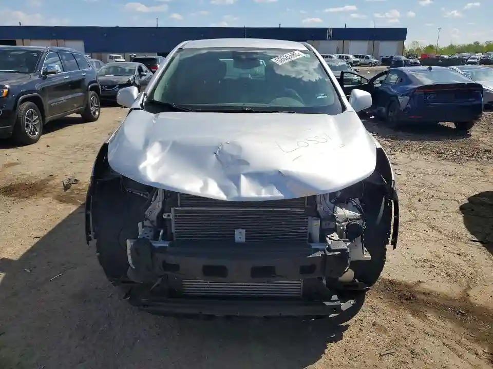 3GNCJNSB2LL120998 2020 CHEVROLET TRAX-4