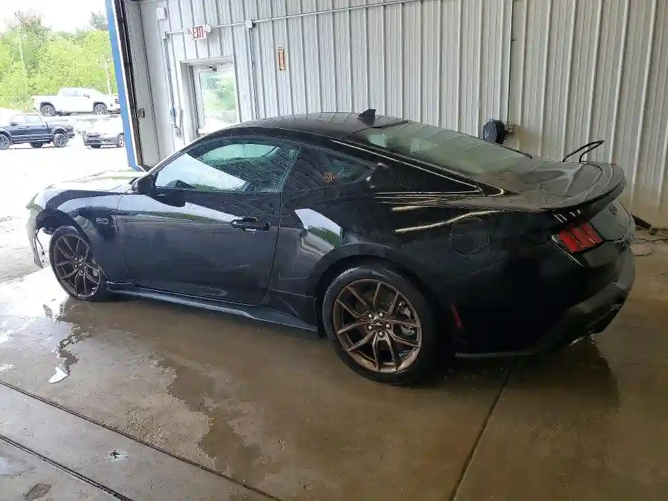 1FA6P8CF3T5399844 2026 FORD MUSTANG-1
