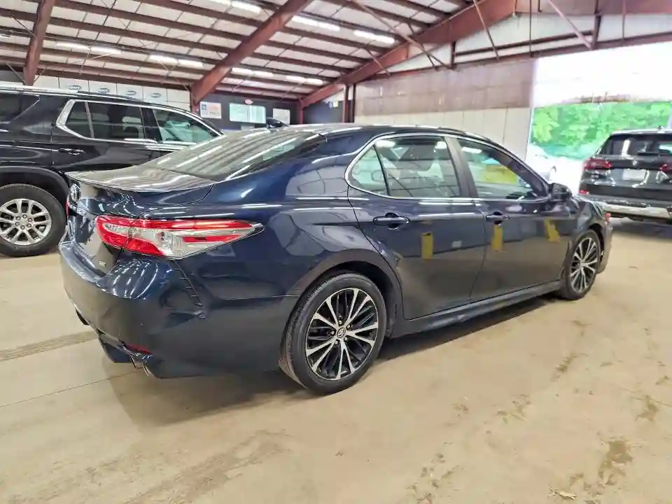 4T1G11AK8LU342743 2020 TOYOTA CAMRY-2