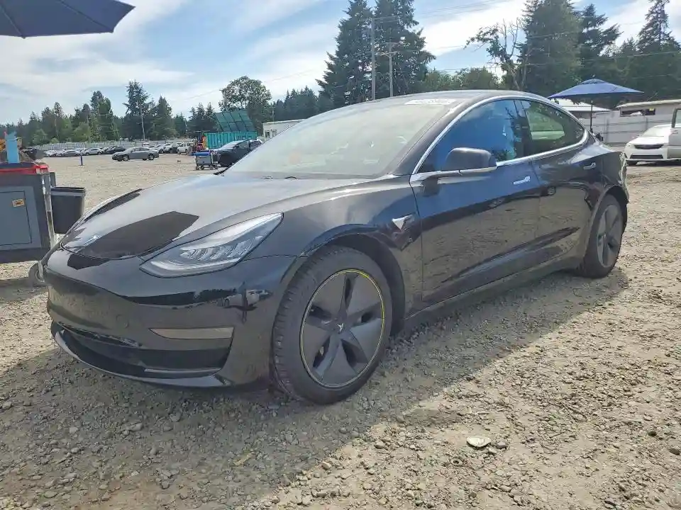 5YJ3E1EAXJF165630 2018 TESLA MODEL 3-0