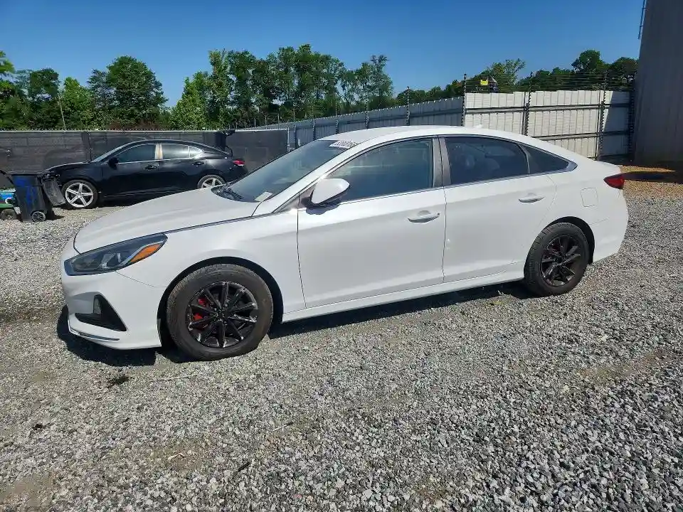 5NPE24AF7JH620407 2018 HYUNDAI SONATA-0