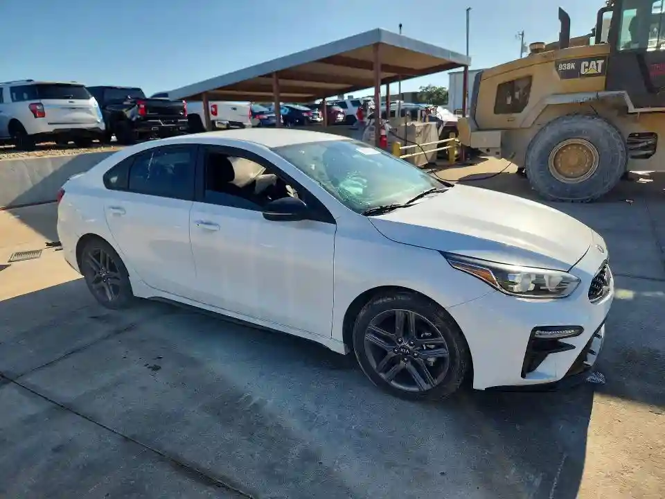 3KPF34AD0ME328090 2021 KIA FORTE-3
