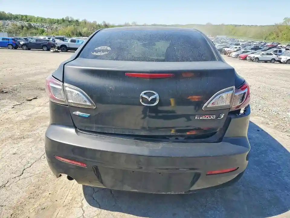 JM1BL1U80D1703135 2013 MAZDA 3-5