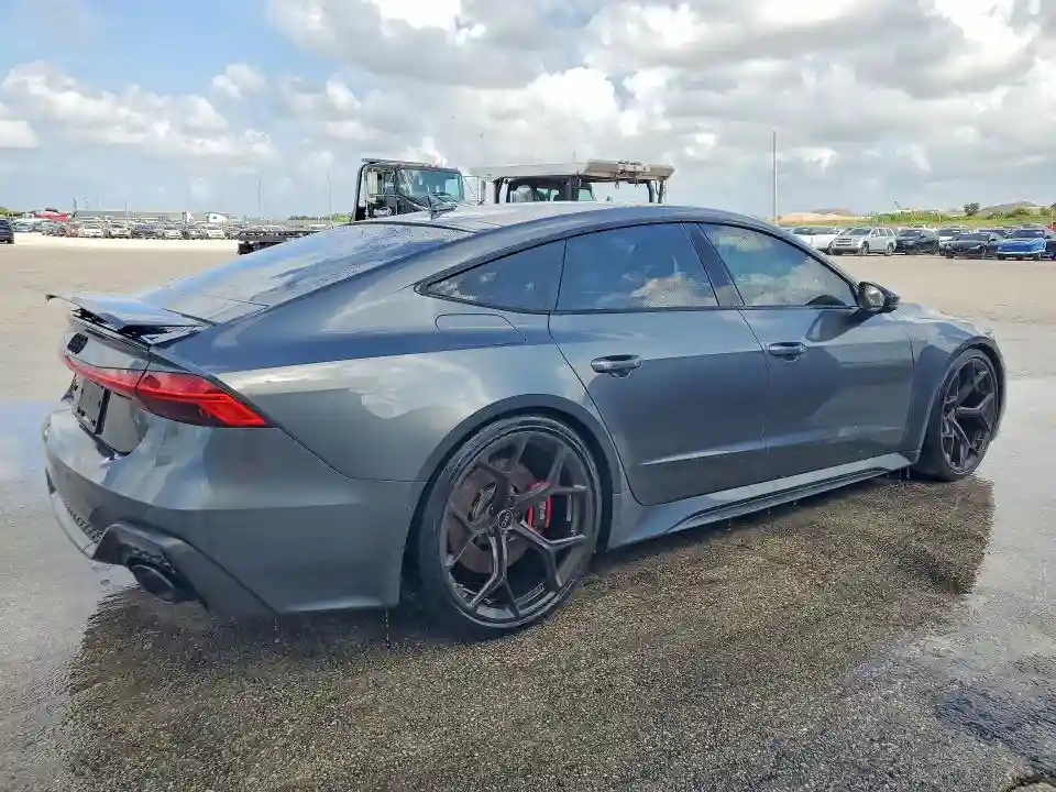 WUAPDBF21SN901295 2025 AUDI S7/RS7-2