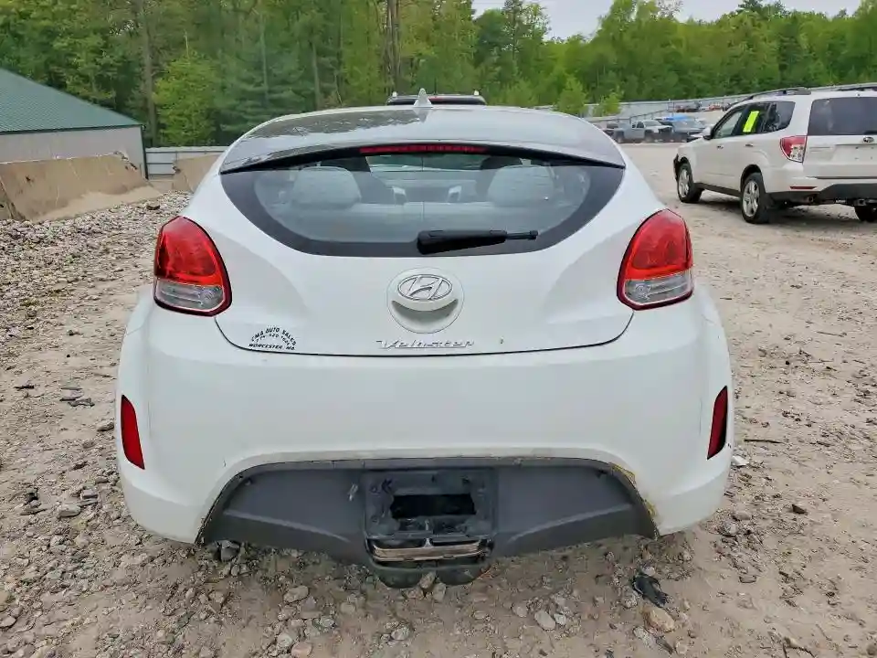 KMHTC6AD0CU036496 2012 HYUNDAI VELOSTER-5