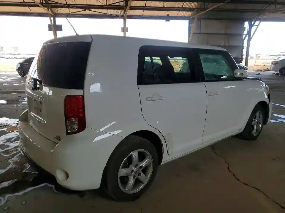 JTLZE4FE5FJ076968 2015 SCION XB-2