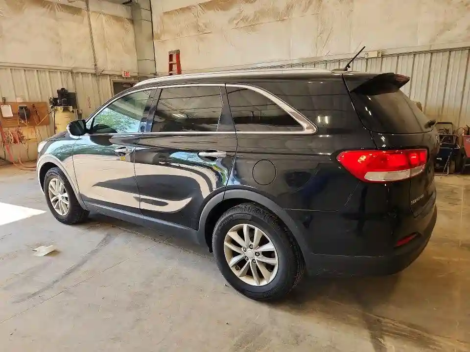 5XYPG4A59HG196988 2017 KIA SORENTO-1