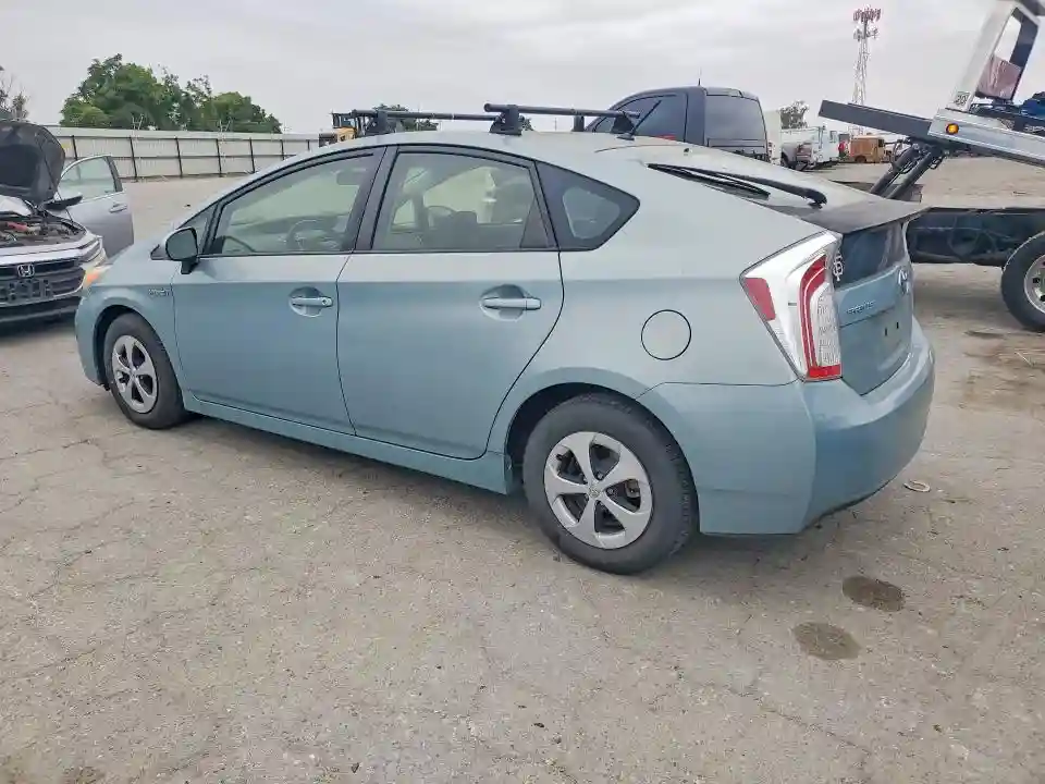 JTDKN3DU4C1605386 2012 TOYOTA PRIUS-1