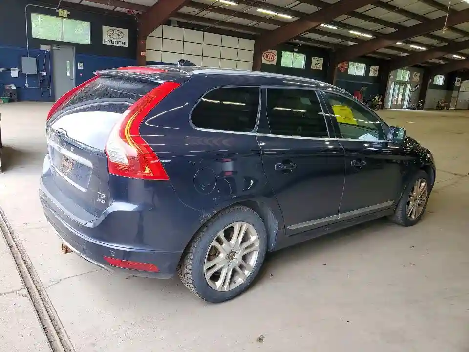 YV4612RK7G2839579 2016 VOLVO XC60-2