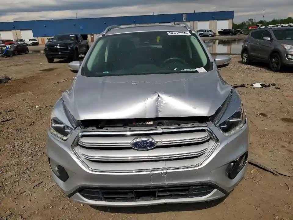 1FMCU9J9XJUC47714 2018 FORD ESCAPE-4