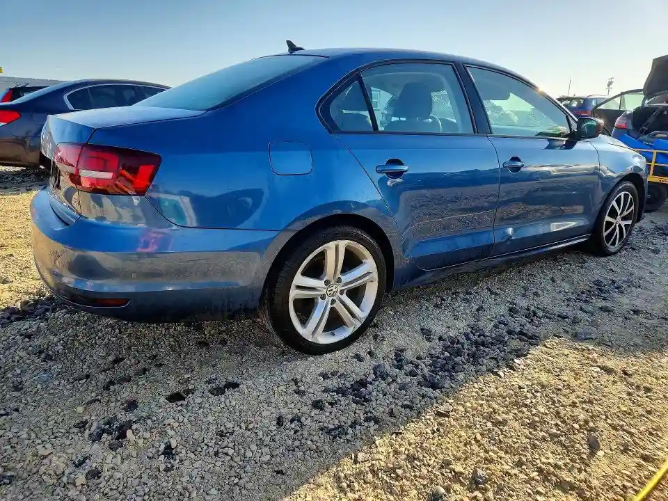 3VWD67AJXGM345279 2016 VOLKSWAGEN JETTA-2