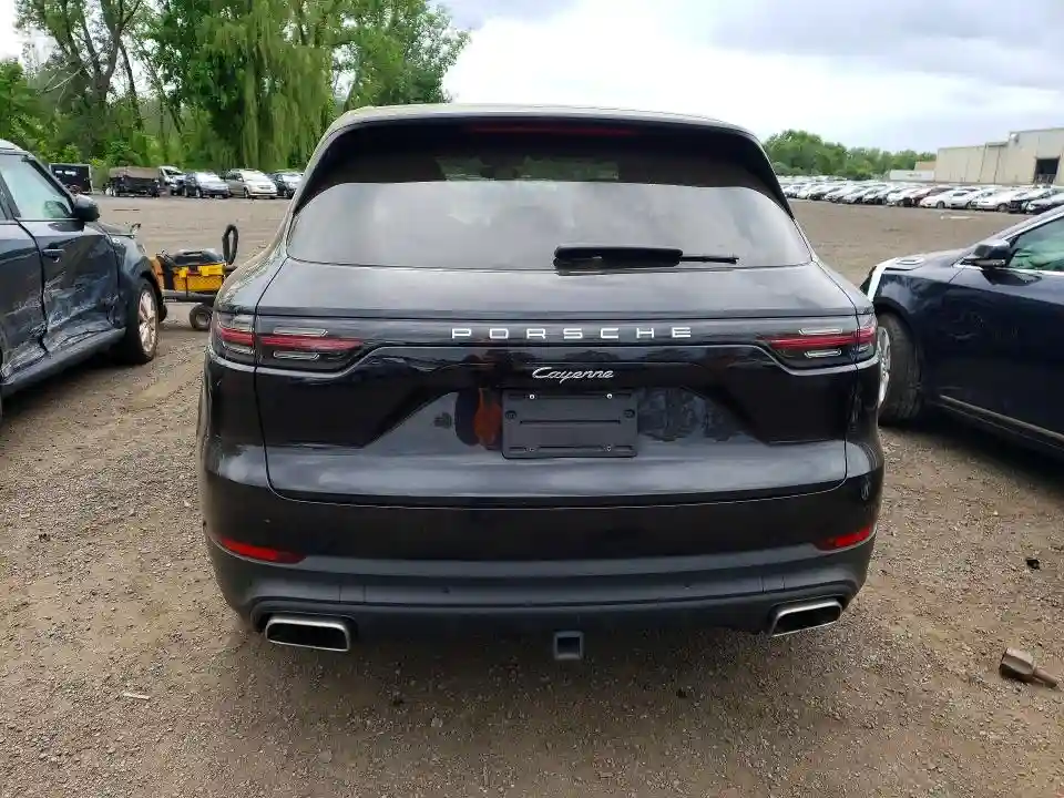 WP1AA2AY7MDA07252 2021 PORSCHE CAYENNE-5