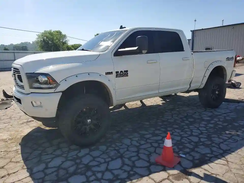 3C6UR5FJ0JG370163 2018 RAM 2500-0